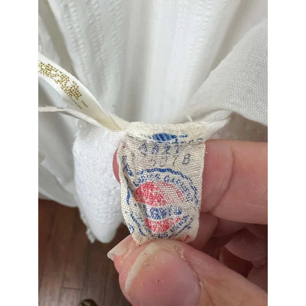 Vintage White Lace Trim Snap Front Maxi Nightgown Robe Small Cottagecore Regency